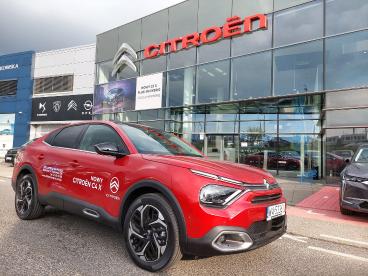 SPOTICAR Citroën C4 X C4 X 1.2 Puretech Max S&s Eat8 Uzywany - Sedan Benzyna Czerwony - Warszawa - 100214480_2