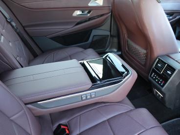 SPOTICAR Ds Ds 9 9 1.6 Puretech Rivoli + Aut Uzywany - Sedan Benzyna Czarny - Stalowa Wola / Grebów - 1200216619_2