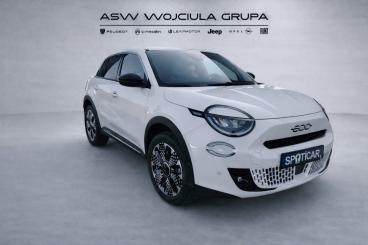 SPOTICAR Fiat 600 1.2 Turbo Hybrid La Prima Edct Uzywany - Sedan Benzyna Biały - Bialystok - 1200221238_1