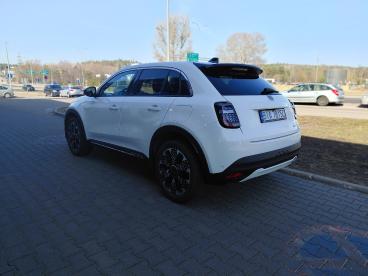 SPOTICAR Fiat 600 1.2 Turbo Hybrid La Prima Edct Uzywany - Sedan Benzyna Biały - Bialystok - 1200221238_4