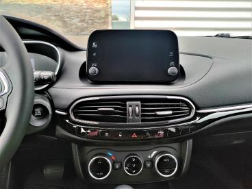 SPOTICAR Fiat Tipo 1.5 Hybrid Dct Uzywany - Miejski Benzyna Inny Kolor - Szczecin - 400213460_2