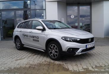 SPOTICAR Fiat Tipo 1.5 Hybrid Dct Uzywany - Miejski Benzyna Srebrny - Szczecin - 400213484_1