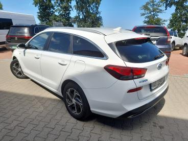 SPOTICAR Hyundai I30 1.5 T-gdi 48v Smart Dct Uzywany - Miejski Benzyna Biały - Biesiekierz - 1200223222_5