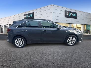 SPOTICAR Kia Ceed Cee-d 1.5 T-gdi M Uzywany - Sedan Benzyna Szary - Płock - 1200221439_4