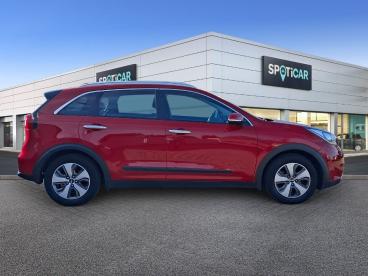 SPOTICAR Kia Niro 1.6 Gdi Hybrid L Uzywany - Suv Hybryda Czerwony - Gdańsk - 1200223885_4