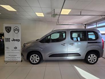 SPOTICAR Opel Combo -e Life 50kwh Edition Plus Uzywany -  Elektryczny Szary - Ostrów Wielkopolski - 1200224055_3