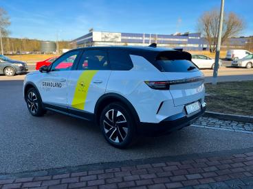 SPOTICAR Opel Grandland 1.2 Mhev Gs Edtc6 Uzywany - Suv Benzyna Biały - Bialystok - 1200221093_4