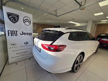 SPOTICAR Opel Insignia 2.0 Cdti Ultimate S&s Aut Uzywany - Sedan Diesel Biały - Ostrów Wielkopolski - 1200224385_2