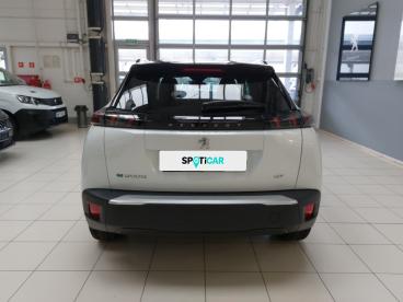 SPOTICAR Peugeot 2008 E-2008 Gt Uzywany - Suv Elektryczny Biały - Warszawa - 200212692_5