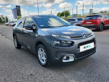 SPOTICAR Peugeot 2008 Puretech 100 Active S&s Bvm6 Uzywany - Suv Benzyna Czerwony - Warszawa - 200219012_3