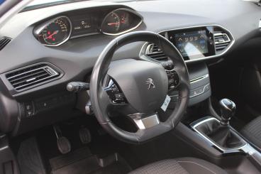 SPOTICAR Peugeot 308 Sw 1.2 Puretech Gpf Active Pack S&s Uzywany - Kombi Benzyna Niebieski - Stalowa Wola / Grebów - 1200216914_2