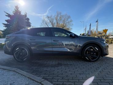 SPOTICAR Peugeot 408 1.6 Plug-in Hybrid 225 Gt Eat8 Uzywany - Sedan  Szary - Legnica - 1200219804_5