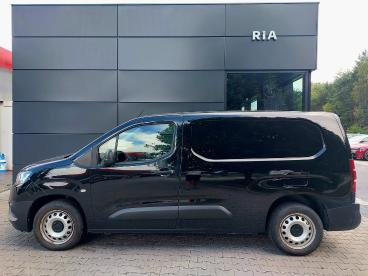 SPOTICAR Toyota Proace 1.5 D-4d Long 2,8t Active Uzywany - Dostawcze Diesel Czarny - Stalowa Wola / Grebów - 1200222931_2