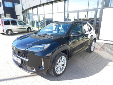 SPOTICAR Toyota Yaris Hybrid 1.5 Executive 4x4 Uzywany - Miejski Hybryda Czarny - Krasne - 1200221105_1