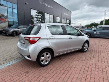 SPOTICAR Toyota Yaris 1.5 Premium Uzywany - Miejski Benzyna Srebrny - Biesiekierz - 1200223220_2