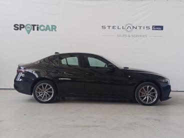 SPOTICAR Alfa Romeo Giulia 2.0 T Gasolina 280cv Q4  At8 Ti Usada - Berlina Gasolina Preto - Amadora - 800228621_4