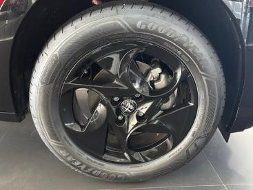 SPOTICAR Alfa Romeo Junior 1.2 Edct6 Usada - Suv-4x4 Gasolina Vermelho - Beja - 1200220282_4