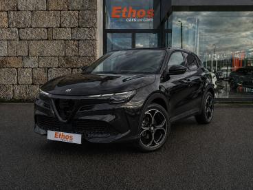 SPOTICAR Alfa Romeo Junior 1.2 Speciale Edct6 Usada - Suv-4x4 Híbrido Preto - Guimarães - 1200225431_1