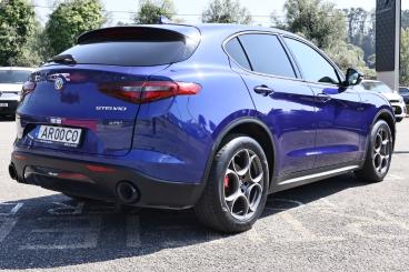 SPOTICAR Alfa Romeo Stelvio 2.2 D Sprint Q4 At8 Usada - Comerciais Diesel Azul - Matosinhos-sra.hora - 1200228608_5