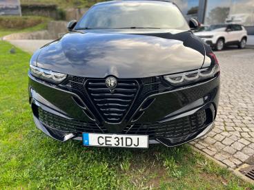 SPOTICAR Alfa Romeo Tonale 1.5 Vgt Hybrid Sport Speciale Usada - Suv-4x4 Híbrido Preto - Viseu - 1200225880_2