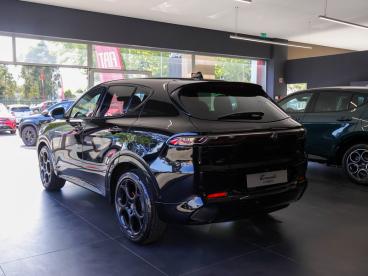 SPOTICAR Alfa Romeo Tonale 1.5 Hybrid Veloce Usada - Suv-4x4 Gasolina Preto - Vila Nova De Famalicao - 1200227501_3