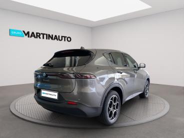 alfa romeo tonale 1.3 plug-in hybrid sprint e-awd — photo 5