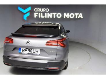 SPOTICAR Citroën C5 X Hybrid 225 S&s Eeat8 Feel Pack Usada - Berlina Híbrido Plug-in Cinzento - Guimaraes - 1200217534_3