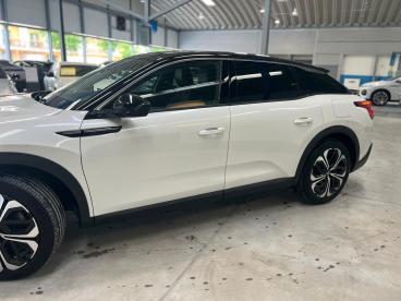 SPOTICAR Citroën C5 X 1.6 Hybrid Shine Pack E-eat8 Usada - Berlina Híbrido Plug-in Branco - Viseu - 1200224730_2