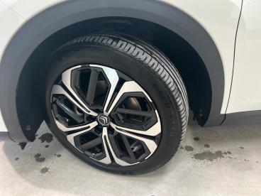SPOTICAR Citroën C5 X 1.6 Hybrid Shine Pack E-eat8 Usada - Berlina Híbrido Plug-in Branco - Viseu - 1200224730_3