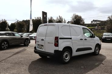 SPOTICAR Citroën Berlingo E-berlingo 50 Kwh M Feel Usada - Comerciais Elétrico Branco - Matosinhos-sra.hora - 1200225972_1