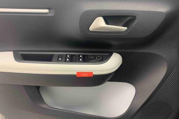SPOTICAR Citroën C3 E-c3 44 Kwh Autonomia Conforto Max Usada - Citadino Elétrico Cinza - Lisboa - 1200224987_5