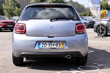 SPOTICAR Ds Ds 3 1.2 Puretech Be Chic Eat6 Usada - Comerciais Gasolina Cinza - Matosinhos-sra.hora - 1200228243_4