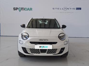 SPOTICAR Fiat 600 Eletrico 115kw 156cv () Red Usada - Suv-4x4 Elétrico Branco - Amadora - 1200217140_2