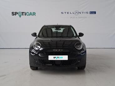 SPOTICAR Fiat 600 Hybrid 1.2 136cv Dct - Usada - Suv-4x4 Gasolina Preto - Amadora - 1200218084_2