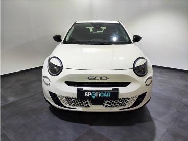 SPOTICAR Fiat 600 Hybrid 1.2 145cv Dct - Usada - Suv-4x4 Gasolina Branco - Amora - 1200219281_2