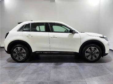 SPOTICAR Fiat 600 Hybrid 1.2 145cv Dct - Usada - Suv-4x4 Gasolina Branco - Amora - 1200219281_4