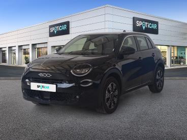 SPOTICAR Fiat 600 Hybrid 1.2 145cv Dct Pop Usada - Suv-4x4 Gasolina Preto - Amadora - 1200222512_1