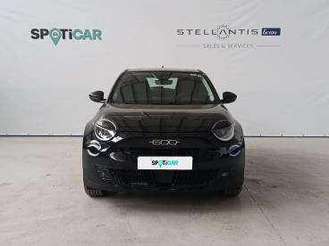 SPOTICAR Fiat 600 Hybrid 1.2 145cv Dct Pop Usada - Suv-4x4 Gasolina Preto - Amadora - 1200223351_2