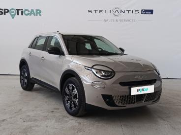 SPOTICAR Fiat 600 Hybrid 1.2 145cv Dct Icon Usada - Suv-4x4 Gasolina Bege - Amadora - 1200223694_3