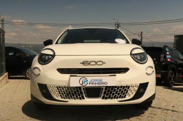 SPOTICAR Fiat 600 1.2 Hybrid Usada - Suv-4x4 Gasolina Branco - Fafe - 1200224451_1