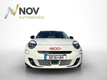 SPOTICAR Fiat 600 Red Eletrico 115kw 156cv Usada - Citadino Elétrico Branco - Leiria - 1200225319_3