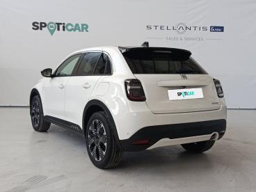 SPOTICAR Fiat 600 Hybrid 1.2 100cv La Prima Usada - Suv-4x4 Gasolina Branco - Amadora - 1200225939_5