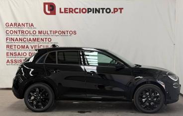 SPOTICAR Fiat 600 Hybrid 1.2 Sport Usada - Suv-4x4 Gasolina Preto - Santa Maria Da Feira - 1200227728_4