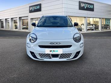SPOTICAR Fiat 600 1.2 Hybrid Usada - Suv-4x4 Gasolina Preto - Portimão - 1200228284_2