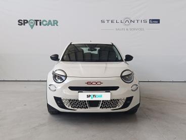 SPOTICAR Fiat 600 Eletrico 115kw 156cv () Red Usada - Suv-4x4 Elétrico Branco - Amadora - 1200229034_2