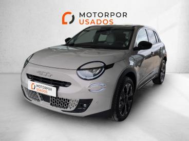 SPOTICAR Fiat 600 1.2 Hybrid La Prima Usada - Suv-4x4 Gasolina Preto - Beja - 1200230247_1