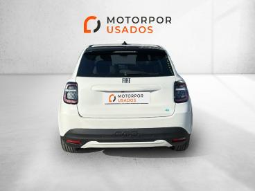 SPOTICAR Fiat 600 600e 54 Kwh (red) Usada - Suv-4x4 Elétrico Preto - Faro - 1200219817_5
