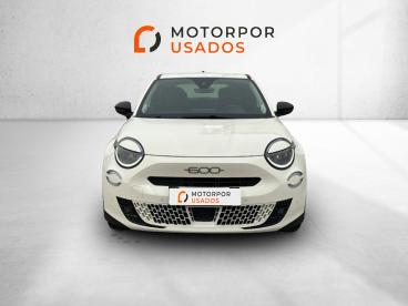 SPOTICAR Fiat 600 600e 54 Kwh (red) Usada - Suv-4x4 Elétrico Branco - Portimão - 1200227586_2