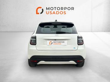 SPOTICAR Fiat 600 600e 54 Kwh (red) Usada - Suv-4x4 Elétrico Branco - Portimão - 1200227586_5
