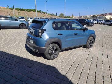 fiat panda grande panda 1.2 hybrid la prima edct — photo 3